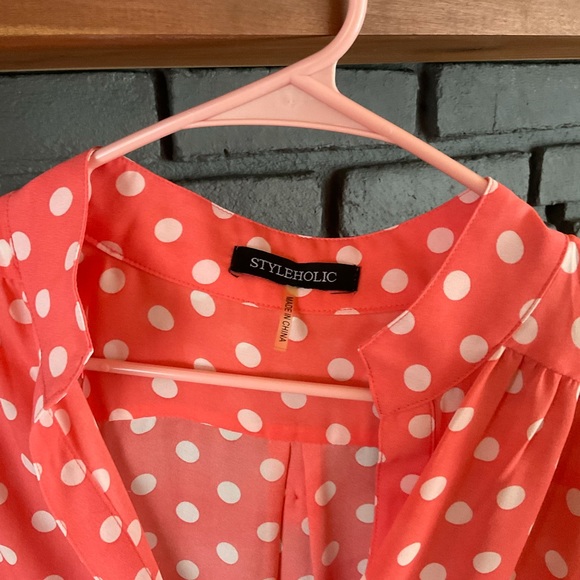 Boutique Blouse, size large. - Picture 2 of 3